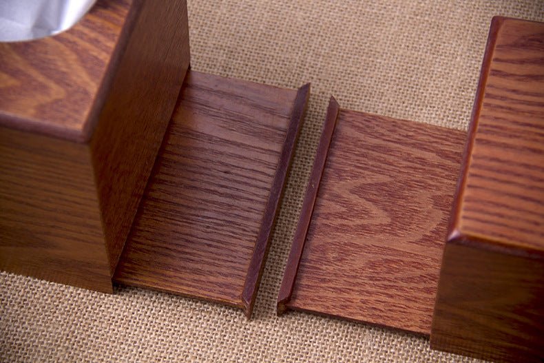 Elegante Holzbox für Taschentücher